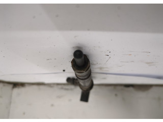 Форсунка топливная Skoda Rapid 2012-2020 03L130277S