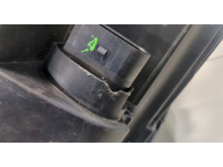 Фара передняя  Audi A4 (B9) 2015-2020 правая 