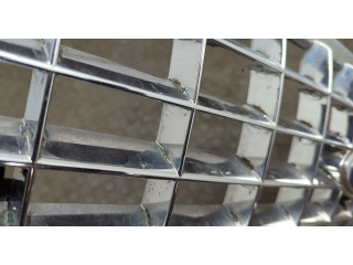 Решетка радиатора  Ford Explorer 2001-2006          5L248200, 3L2Z8200