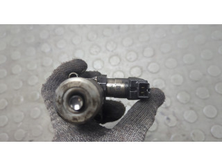 Форсунка топливная Volkswagen Passat 6 2005-2010 03G130073S