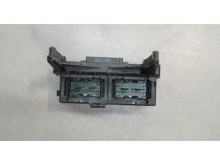 Блок предохранителей  Jeep Commander 2006-2010          3