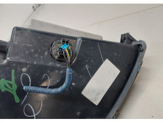 Фара передняя  Cadillac STS 2004-2011 левая 