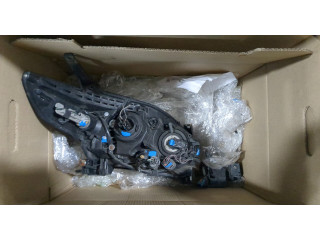 Фара передняя  Mazda 5 (CR) 2005-2010 левая 