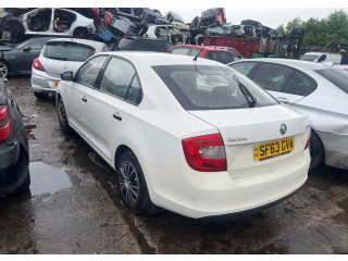 Задний фонарь 5JH945112 Skoda Rapid