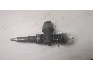 Форсунка топливная  Volkswagen Caddy 2004-2010    038130073BR     