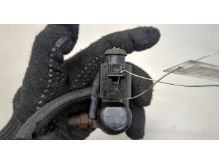 Форсунка топливная Volkswagen Golf Plus 03L130277S