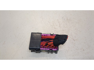 Блок предохранителей  Skoda Yeti 2013-2018         