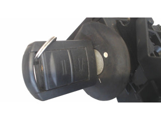 Замок зажигания  Opel Combo 2001-2011