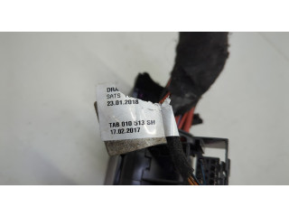 Блок предохранителей Audi Q3 2011-2018