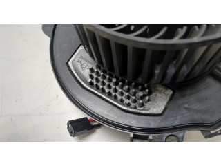 Моторчик печки Skoda Octavia (A7) 2013-2023