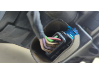 Фара передняя  Peugeot 3008 2009-2016 правая 