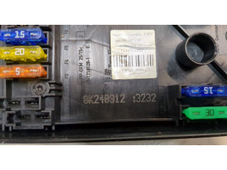 Блок предохранителей Skoda SuperB 2008-2015 1K0937125D