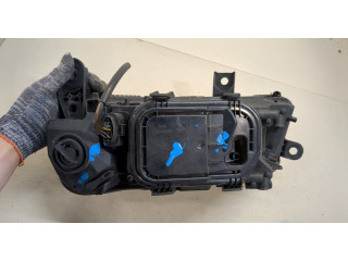 Фара передняя Audi A6 (C6) 2004-2011 правая