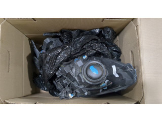 Фара передняя  Ford Escape 2015-2019 правая 