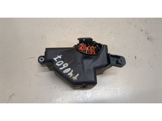 Блок предохранителей  Volkswagen Passat 7 2010-2015 Европа         