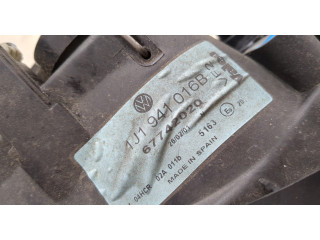 Фара передняя  Volkswagen Golf 4 1997-2005 правая 