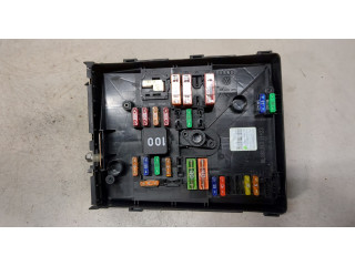 Блок предохранителей Skoda Yeti 2013-2018