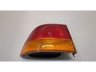 Задний фонарь          