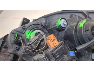 Фара передняя Mazda 5 (CR) 2005-2010 правая