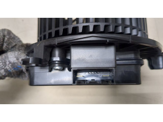 Моторчик печки  Cadillac XT5 2016-2019        