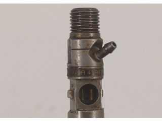 Форсунка топливная  Renault Clio 2005-2009    166001137R     