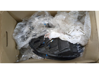 Фара передняя  Peugeot 3008 2016-2020 правая 