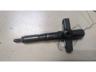 Форсунка топливная Mitsubishi Pajero / Montero 2000-2006