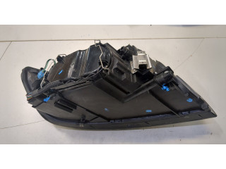 Фара передняя Volvo S40 2004- левая