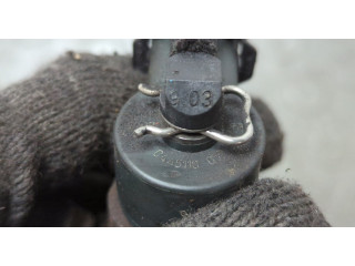 Форсунка топливная  Jeep Liberty 2001-2007    5066820AA, 0445110059     