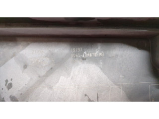 Блок предохранителей  Ford Focus 3 2014-2019      1842390, AV6T14A067AD   