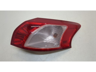 Задний фонарь 8330A278