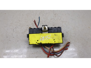 Блок предохранителей  Citroen C4 2004-2010         