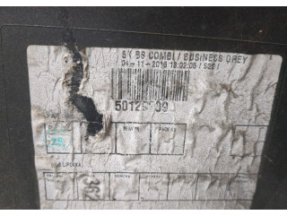 Бампер  Skoda SuperB 2015-2025 задний   3V9807421, 3V5807521A