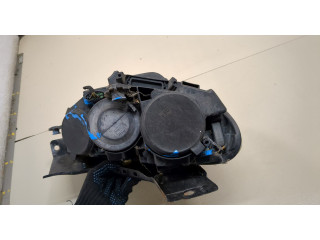 Фара передняя Volkswagen Scirocco 2008- левая