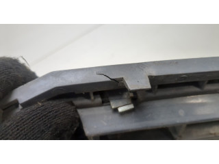 Решетка радиатора  Mercedes C W204 2006-2015          A2048801283