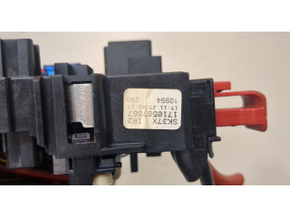 Блок предохранителей Skoda Octavia (A7) 2017-2021