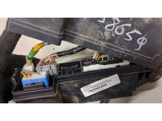 Блок предохранителей  Lexus IS 2005-2013          2.2