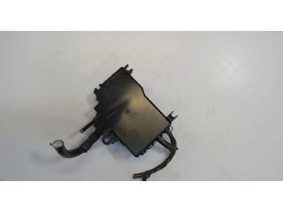 Блок предохранителей Volkswagen Phaeton 2002-2010