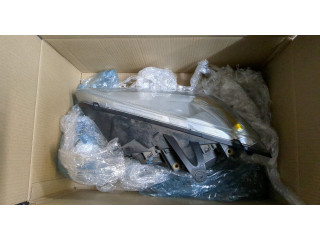 Фара передняя  Ford Focus 2 2005-2008 правая 