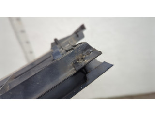 Решетка радиатора  Volkswagen Golf 4 1997-2005          