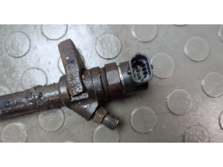 Форсунка топливная  KIA Sorento BL 2002-2011    338004A500, 0445110275     