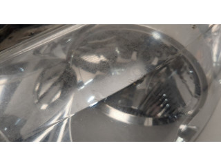 Фара передняя  Peugeot 207 левая 