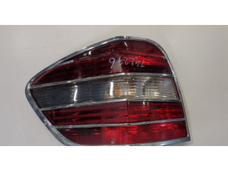 Задний фонарь          