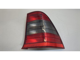 Задний фонарь          