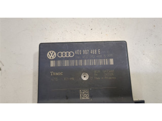 Блок комфорта  Audi A8 (D3) 2005-2007      4E0907468E    