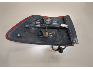 Задний фонарь Mazda 626 1997-2001