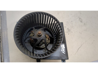 Моторчик печки  Audi A3 (8L) 1996-2003 1J1819021B, F657877G    1J1819021B, F657877G   
