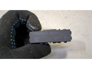 Дисплей бортового компьютера Buick Encore 2016-2022 13422817