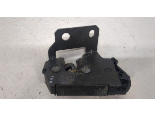 Замок багажника  Volvo XC90 2002-2006       