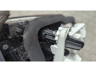 Задний фонарь